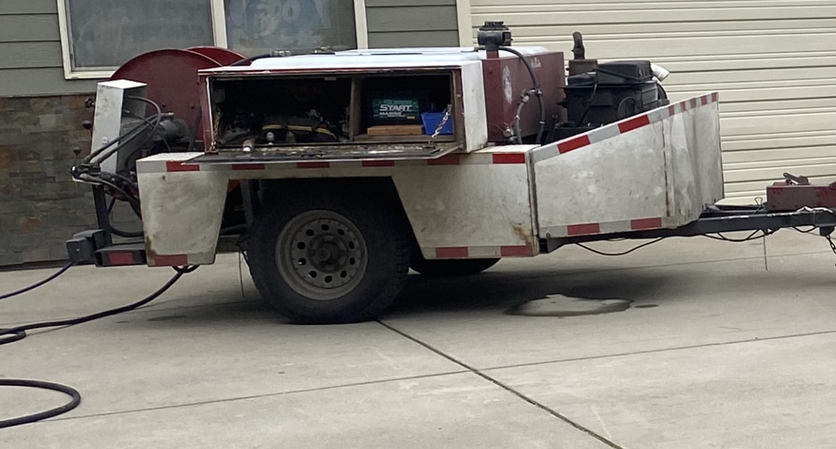 High-pressure hydro jetting machine used for professional drain cleaning